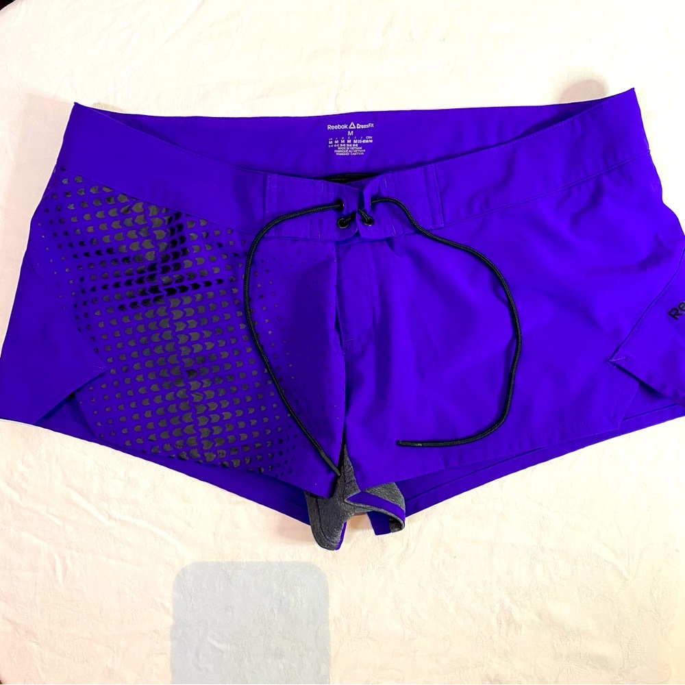 Reebok Sz. M Purple PlayDry Ultivo CrossFit Fitness Board Shorts